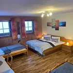 Reiterhof Familie Laubichler 3* Schladming