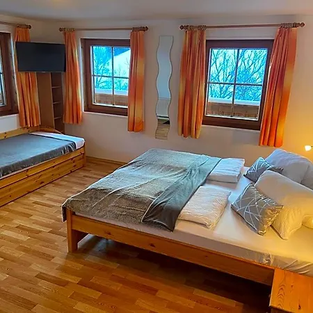 Oda ve Kahvaltı Reiterhof Familie Laubichler 3*